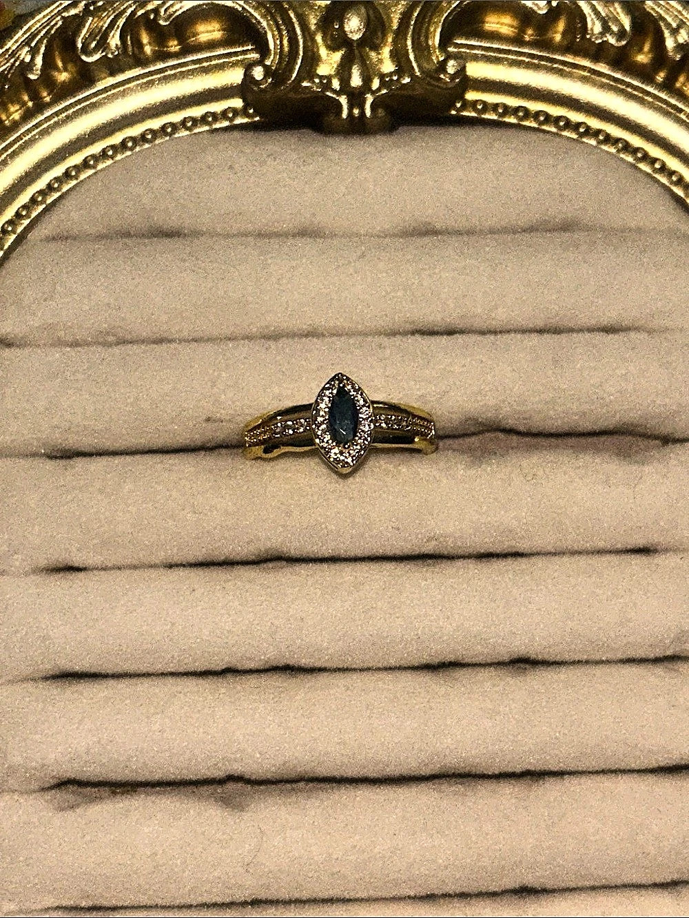 Gold-Tone Statement Ring Like New